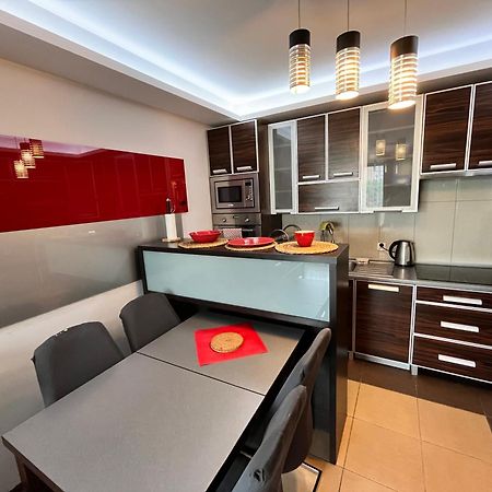 Cracow Stay Premium Apartments Free Parking - 3 X Room - 3 X Aircondition Krakkó Kültér fotó